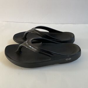 OOFOS OOLALA Women's Black Thong Sandals Flip Flops Recovery Comfort Size 9
